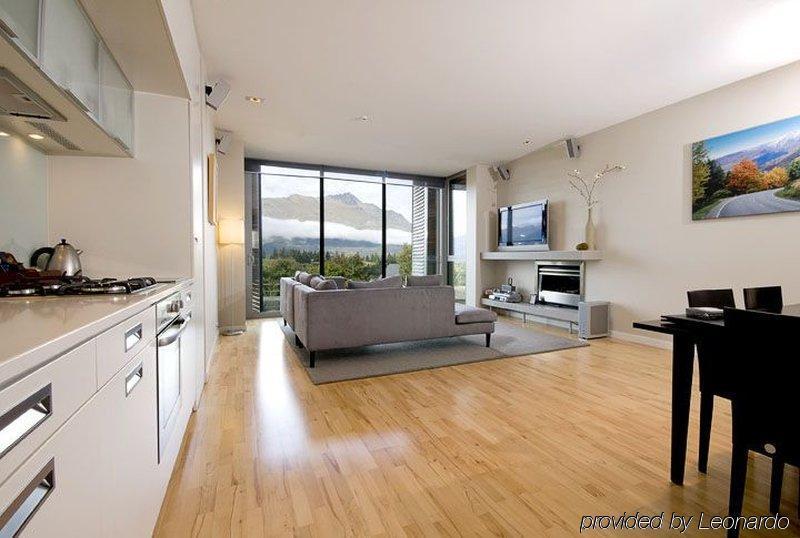Swiss-Belsuites Pounamu Queenstown Zimmer foto Laminate flooring
